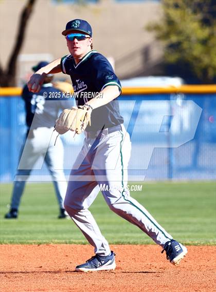 Thumbnail 2 in Quartz Hill vs. New Trier (Coach Bob Invitational) photogallery.