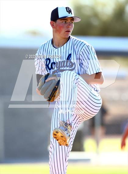 Thumbnail 1 in Quartz Hill vs. New Trier (Coach Bob Invitational) photogallery.
