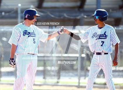Thumbnail 2 in Quartz Hill vs. New Trier (Coach Bob Invitational) photogallery.