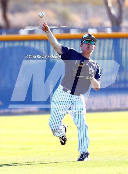 Thumbnail 1 in Quartz Hill vs. New Trier (Coach Bob Invitational) photogallery.