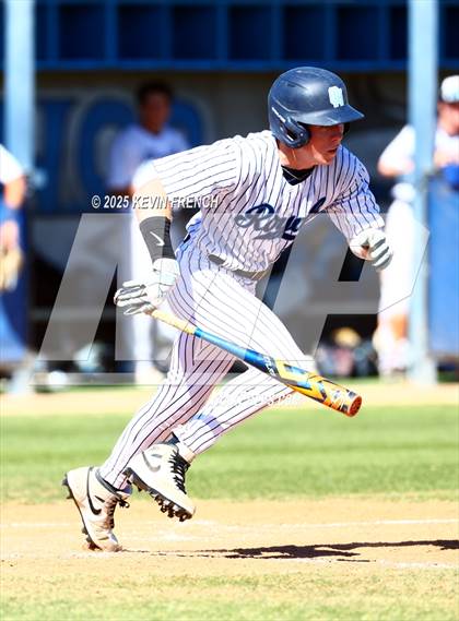 Thumbnail 2 in Quartz Hill vs. New Trier (Coach Bob Invitational) photogallery.