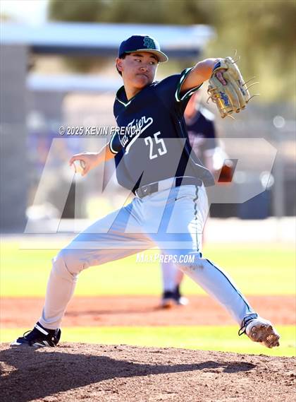 Thumbnail 1 in Quartz Hill vs. New Trier (Coach Bob Invitational) photogallery.