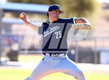 Thumbnail 2 in Quartz Hill vs. New Trier (Coach Bob Invitational) photogallery.