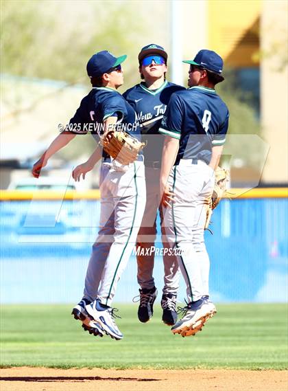 Thumbnail 1 in Quartz Hill vs. New Trier (Coach Bob Invitational) photogallery.