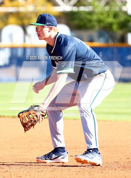 Thumbnail 1 in Quartz Hill vs. New Trier (Coach Bob Invitational) photogallery.