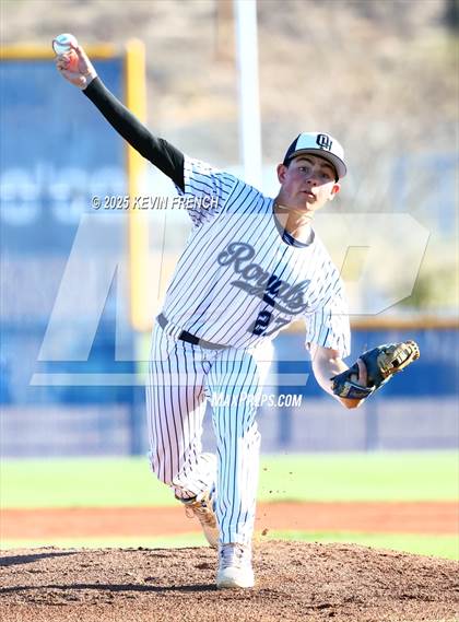 Thumbnail 2 in Quartz Hill vs. New Trier (Coach Bob Invitational) photogallery.