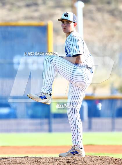 Thumbnail 1 in Quartz Hill vs. New Trier (Coach Bob Invitational) photogallery.