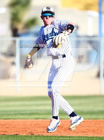 Thumbnail 3 in Quartz Hill vs. New Trier (Coach Bob Invitational) photogallery.