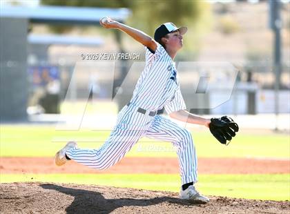 Thumbnail 3 in Quartz Hill vs. New Trier (Coach Bob Invitational) photogallery.