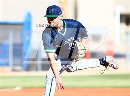 Thumbnail 3 in Quartz Hill vs. New Trier (Coach Bob Invitational) photogallery.