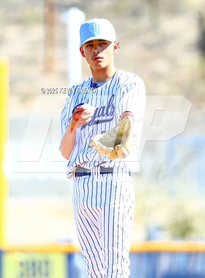 Thumbnail 1 in Quartz Hill vs. New Trier (Coach Bob Invitational) photogallery.