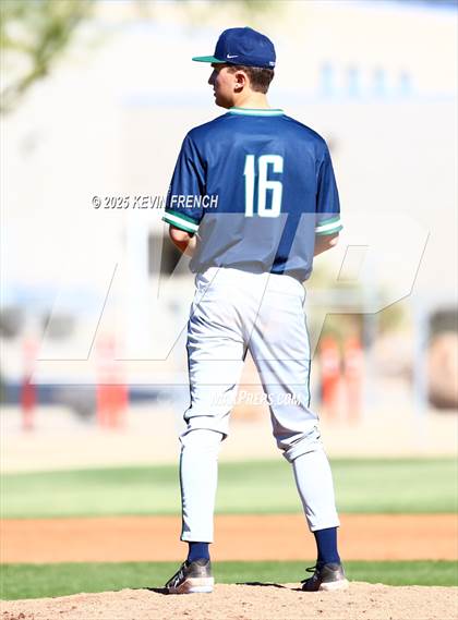 Thumbnail 3 in Quartz Hill vs. New Trier (Coach Bob Invitational) photogallery.