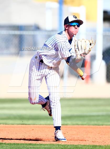 Thumbnail 1 in Quartz Hill vs. New Trier (Coach Bob Invitational) photogallery.