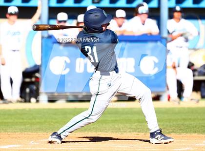 Thumbnail 2 in Quartz Hill vs. New Trier (Coach Bob Invitational) photogallery.
