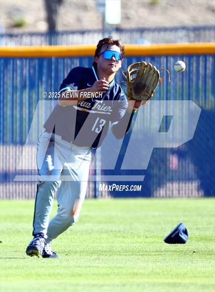 Thumbnail 1 in Quartz Hill vs. New Trier (Coach Bob Invitational) photogallery.