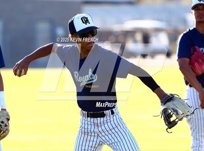 Thumbnail 2 in Quartz Hill vs. New Trier (Coach Bob Invitational) photogallery.