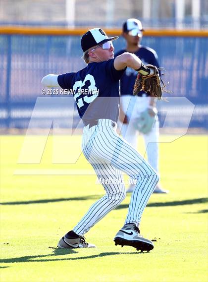 Thumbnail 3 in Quartz Hill vs. New Trier (Coach Bob Invitational) photogallery.