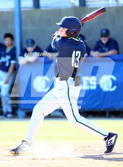 Thumbnail 2 in Quartz Hill vs. New Trier (Coach Bob Invitational) photogallery.