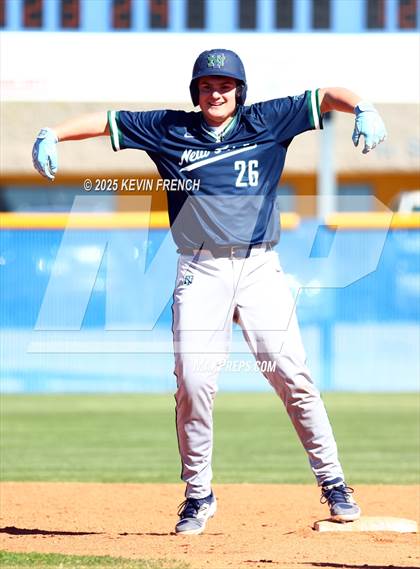 Thumbnail 3 in Quartz Hill vs. New Trier (Coach Bob Invitational) photogallery.