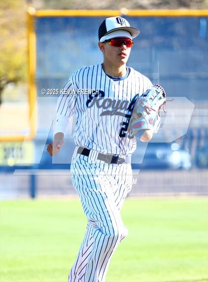 Thumbnail 1 in Quartz Hill vs. New Trier (Coach Bob Invitational) photogallery.