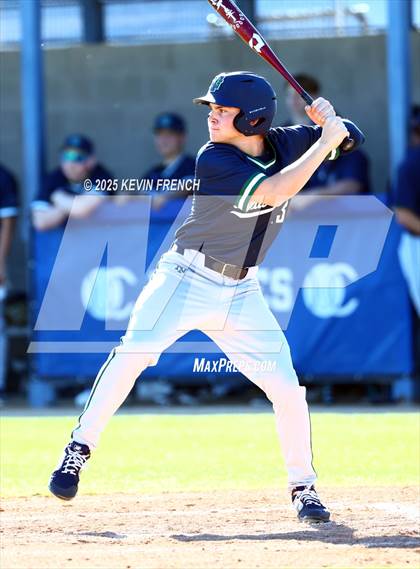 Thumbnail 2 in Quartz Hill vs. New Trier (Coach Bob Invitational) photogallery.