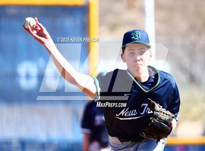 Thumbnail 1 in Quartz Hill vs. New Trier (Coach Bob Invitational) photogallery.