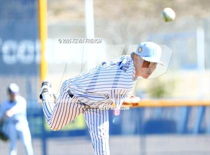 Thumbnail 1 in Quartz Hill vs. New Trier (Coach Bob Invitational) photogallery.