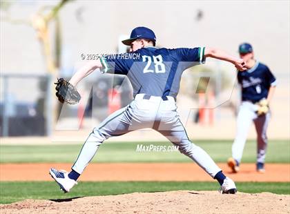 Thumbnail 3 in Quartz Hill vs. New Trier (Coach Bob Invitational) photogallery.