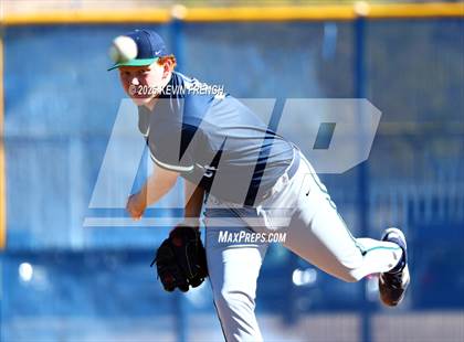 Thumbnail 1 in Quartz Hill vs. New Trier (Coach Bob Invitational) photogallery.
