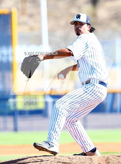 Thumbnail 1 in Quartz Hill vs. New Trier (Coach Bob Invitational) photogallery.