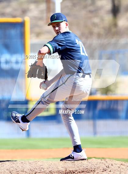 Thumbnail 2 in Quartz Hill vs. New Trier (Coach Bob Invitational) photogallery.