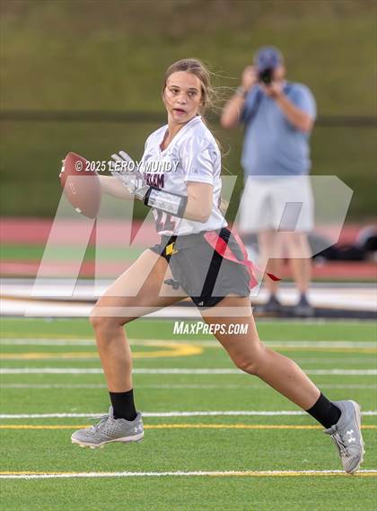 Thumbnail 1 in Oconee County vs. Harlem photogallery.
