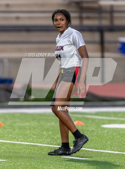 Thumbnail 2 in Oconee County vs. Harlem photogallery.