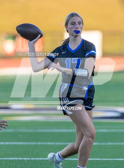 Thumbnail 3 in Oconee County vs. Harlem photogallery.