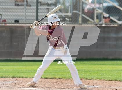 Thumbnail 1 in Floresville vs Devine photogallery.