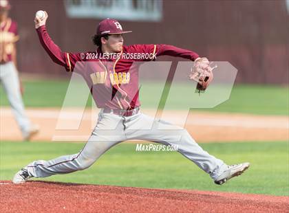 Thumbnail 1 in Floresville vs Devine photogallery.