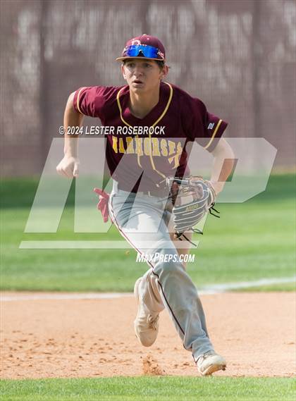 Thumbnail 3 in Floresville vs Devine photogallery.