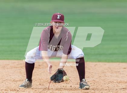 Thumbnail 1 in Floresville vs Devine photogallery.