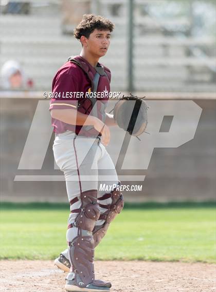 Thumbnail 2 in Floresville vs Devine photogallery.