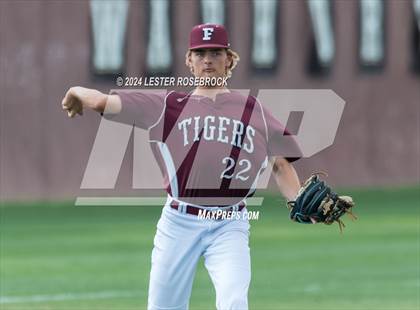 Thumbnail 1 in Floresville vs Devine photogallery.