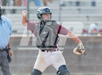 Thumbnail 3 in Floresville vs Devine photogallery.
