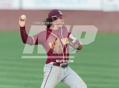 Thumbnail 2 in Floresville vs Devine photogallery.