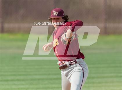 Thumbnail 2 in Floresville vs Devine photogallery.