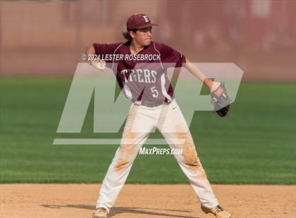 Thumbnail 3 in Floresville vs Devine photogallery.