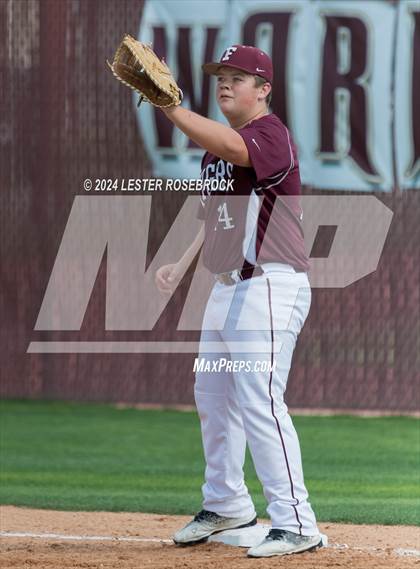 Thumbnail 1 in Floresville vs Devine photogallery.