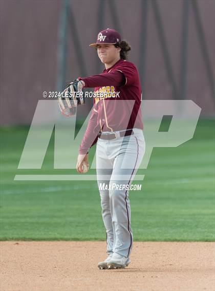 Thumbnail 3 in Floresville vs Devine photogallery.
