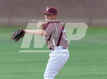 Thumbnail 3 in Floresville vs Devine photogallery.
