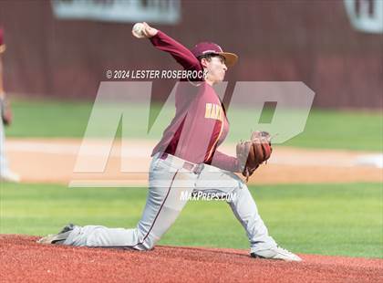 Thumbnail 3 in Floresville vs Devine photogallery.