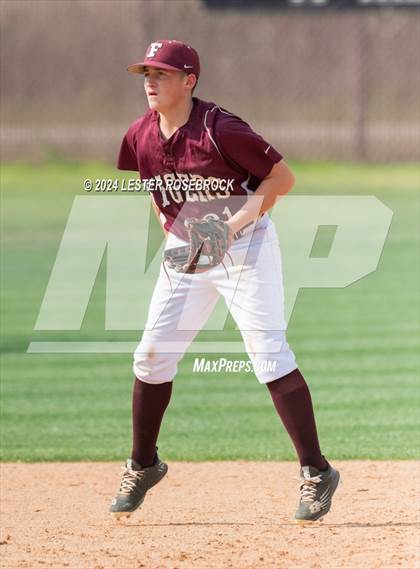 Thumbnail 3 in Floresville vs Devine photogallery.