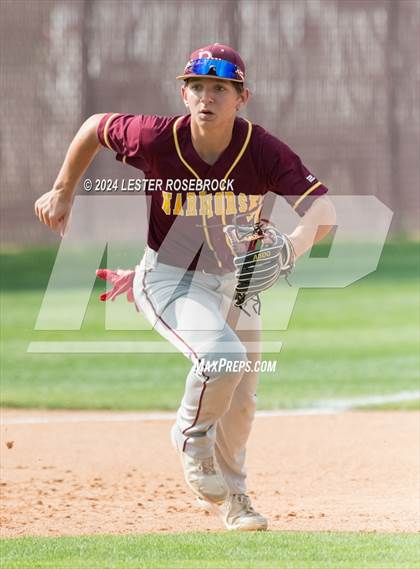 Thumbnail 2 in Floresville vs Devine photogallery.